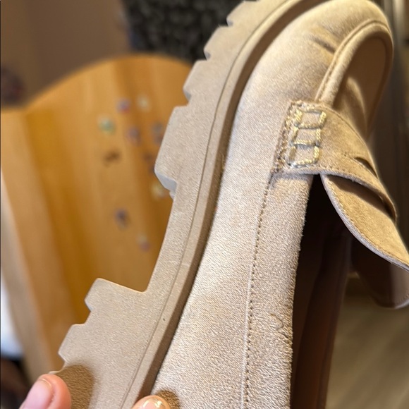 A New Day Tan Penny Loafers with Moccasin Toe - Picture 8 of 9